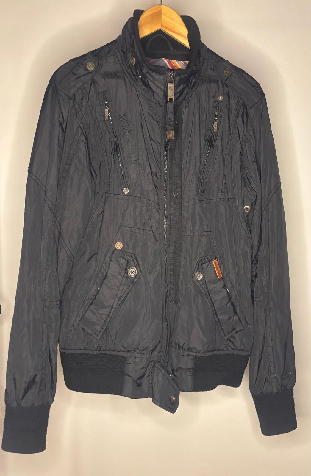 Trademark Jacke M Schwarz und Bunt