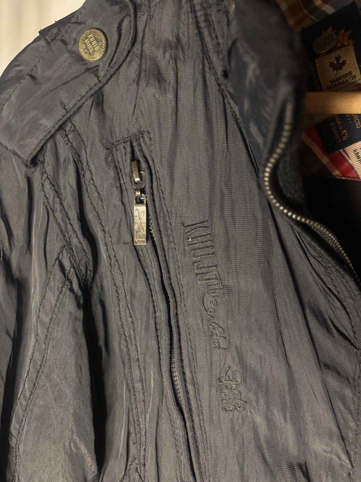 Trademark Jacke M Schwarz und Bunt